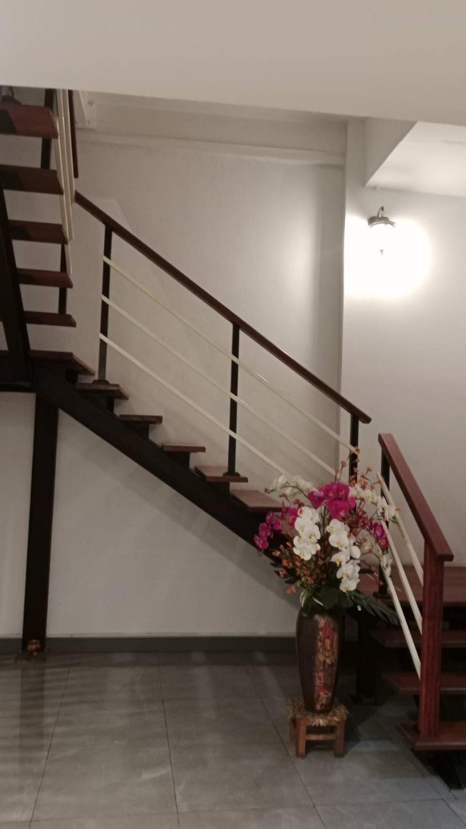 Apartament Montana Court Pattaya Zewnętrze zdjęcie